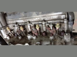 bontott TOYOTA AURIS Motor (Fűzött blokk hengerfejjel)