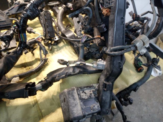 bontott TOYOTA AURIS Motortér Kábelköteg