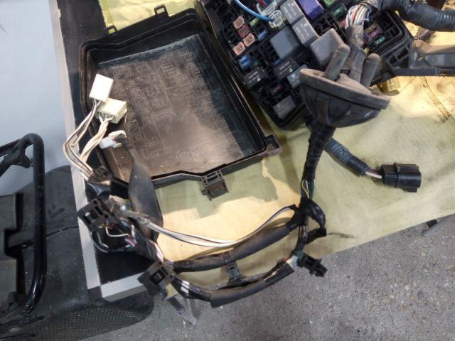 bontott TOYOTA AURIS Motortér Kábelköteg