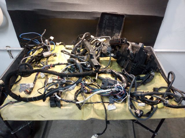 bontott TOYOTA AURIS Motortér Kábelköteg