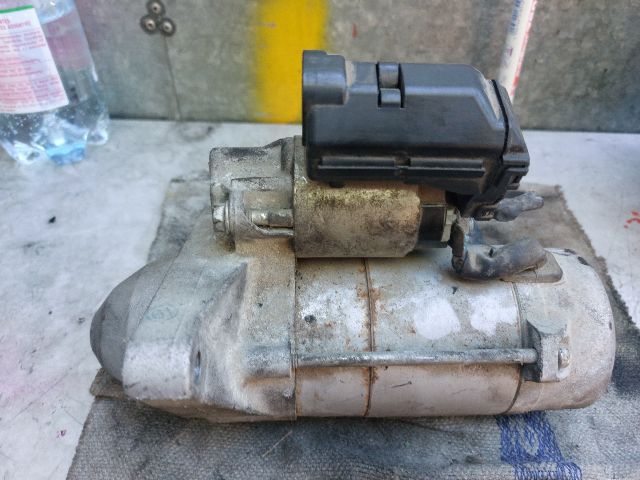 bontott TOYOTA AURIS Önindító