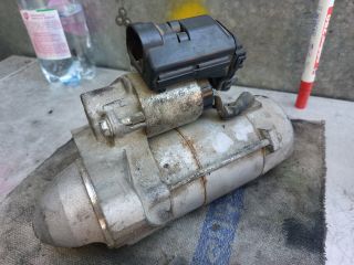 bontott TOYOTA AURIS Önindító