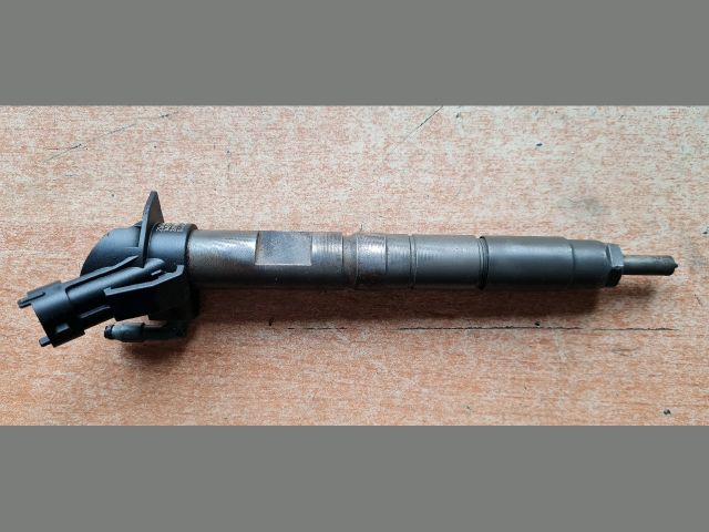 bontott TOYOTA AURIS Porlasztó (1 db)