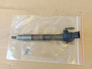 bontott TOYOTA AURIS Porlasztó (1 db)