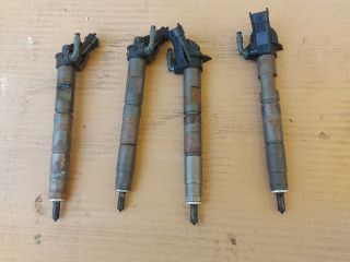 bontott TOYOTA AURIS Porlasztó Sor / Híd