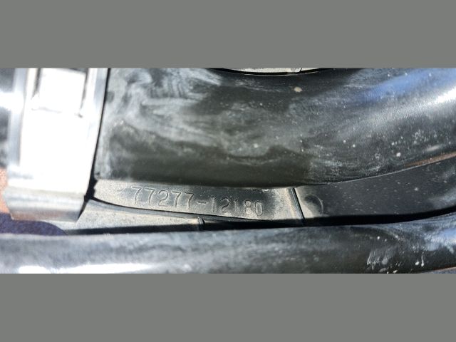 bontott TOYOTA AURIS Tankbetöltő Cső (Fém)