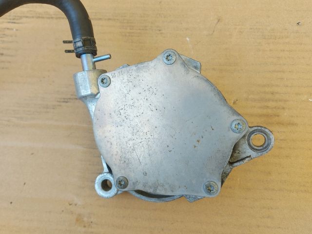 bontott TOYOTA AURIS Vákumpumpa