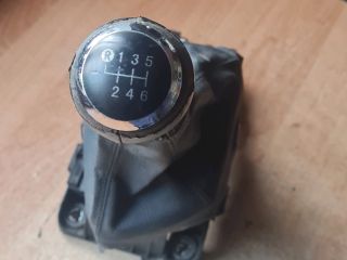 bontott TOYOTA AURIS Váltó Kulissza