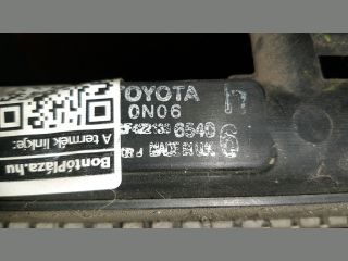 bontott TOYOTA AURIS Vízhűtő Radiátor (Nem klímás)
