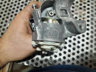 bontott TOYOTA AURIS Gyújtáskapcsoló