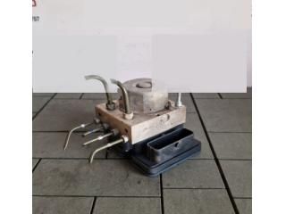 bontott TOYOTA AURIS ABS Kocka