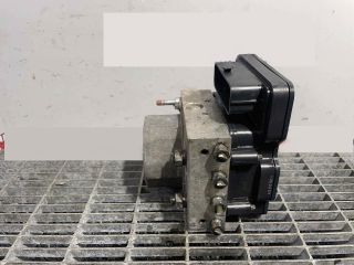 bontott TOYOTA AURIS ABS Kocka