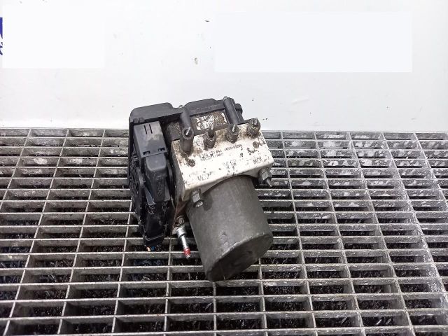 bontott TOYOTA AURIS ABS Kocka