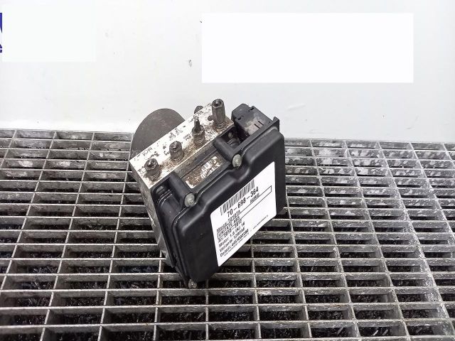 bontott TOYOTA AURIS ABS Kocka