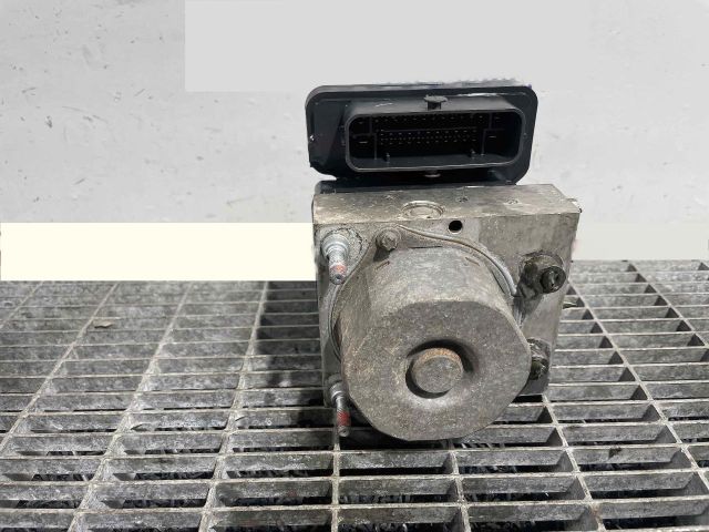 bontott TOYOTA AURIS ABS Kocka