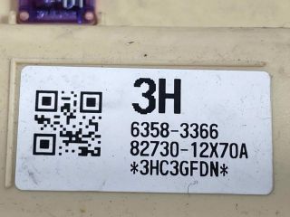 bontott TOYOTA AURIS Biztosítéktábla Motortér