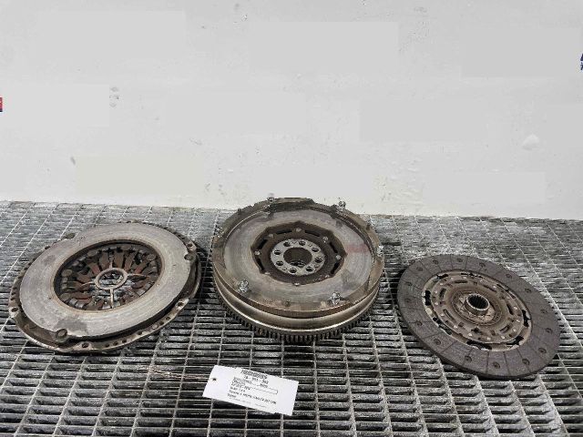 bontott TOYOTA AURIS Fogaskoszorú