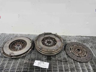 bontott TOYOTA AURIS Fogaskoszorú