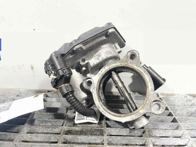 bontott TOYOTA AURIS Fojtószelep (Elektromos)