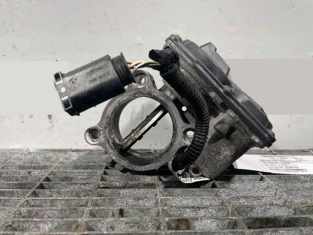 bontott TOYOTA AURIS Fojtószelep (Elektromos)