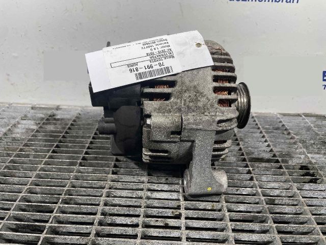 bontott TOYOTA AURIS Generátor