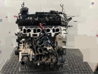 bontott TOYOTA AURIS Motor (Fűzött blokk hengerfejjel)