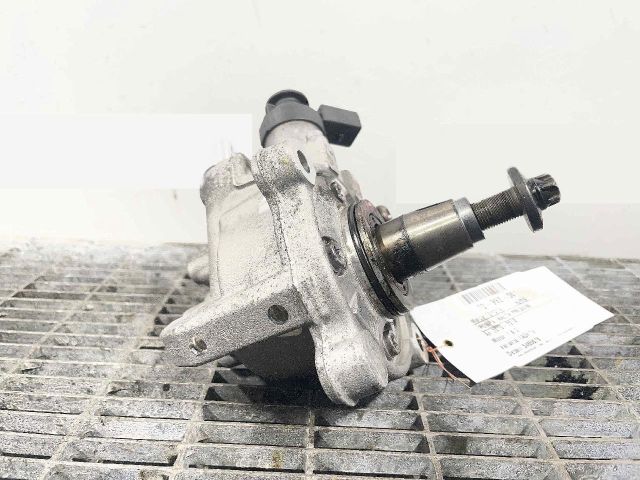 bontott TOYOTA AURIS Nagynyomású Szivattyú