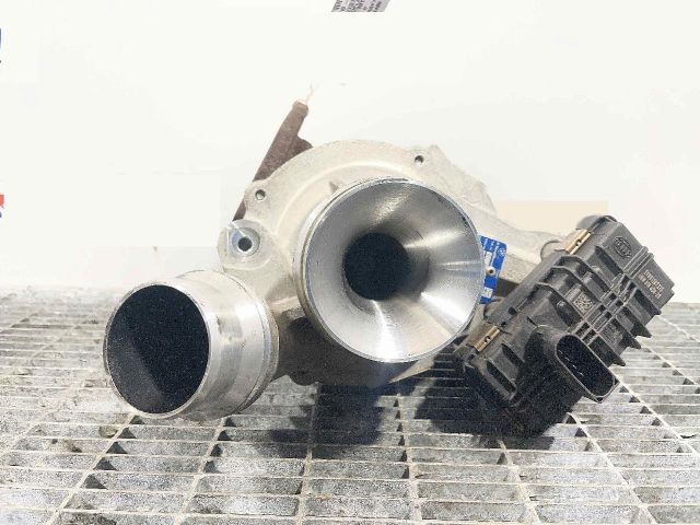 bontott TOYOTA AURIS Turbó