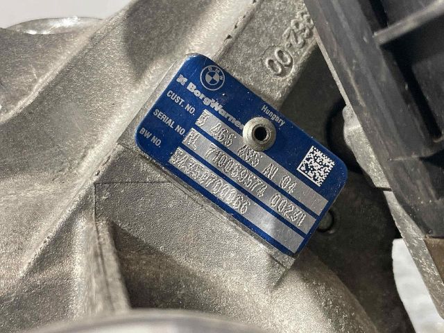 bontott TOYOTA AURIS Turbó