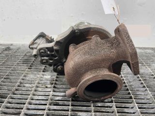 bontott TOYOTA AURIS Turbó