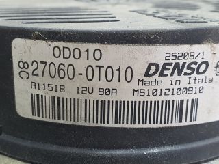 bontott TOYOTA AURIS Generátor