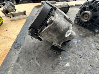 bontott TOYOTA AURIS Generátor