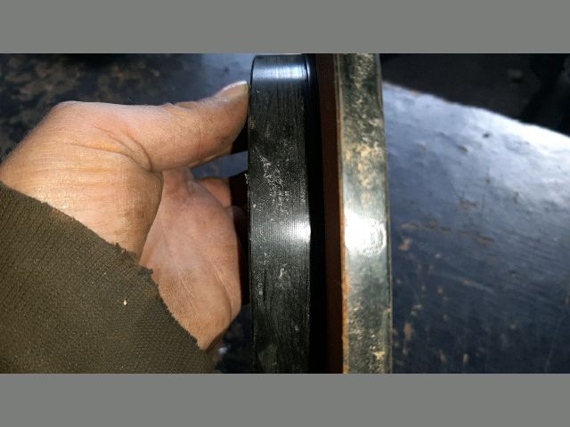 bontott TOYOTA AURIS Hátsó Féktárcsa