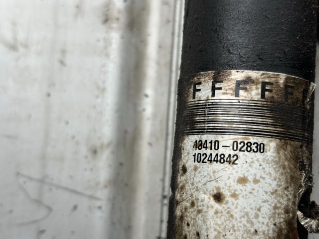 bontott TOYOTA AURIS Jobb Féltengely