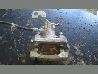 bontott TOYOTA AURIS Jobb hátsó Féknyereg Munkahengerrel