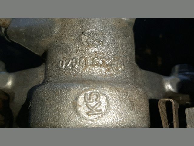 bontott TOYOTA AURIS Jobb hátsó Féknyereg Munkahengerrel