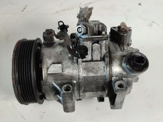 bontott TOYOTA AURIS Klímakompresszor