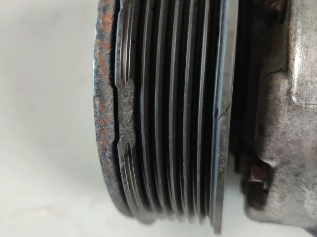 bontott TOYOTA AURIS Klímakompresszor