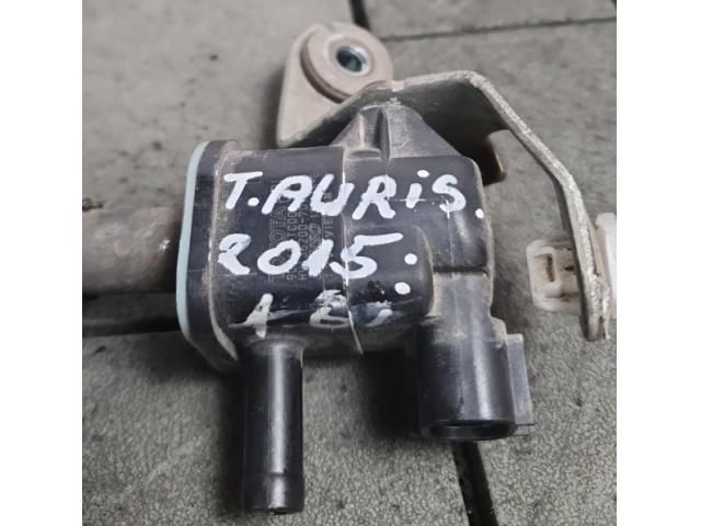 bontott TOYOTA AURIS Lefújószelep