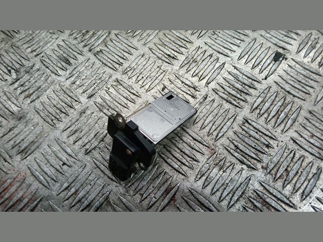 bontott TOYOTA AURIS Légtömegmérő