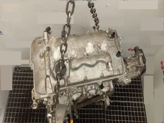 bontott TOYOTA AURIS Motor (Fűzött blokk hengerfejjel)