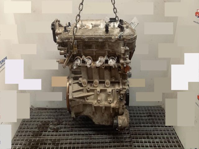 bontott TOYOTA AURIS Motor (Fűzött blokk hengerfejjel)