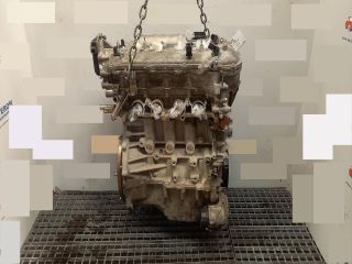 bontott TOYOTA AURIS Motor (Fűzött blokk hengerfejjel)