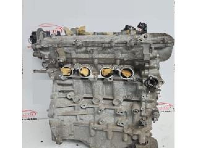 bontott TOYOTA AURIS Motor (Fűzött blokk hengerfejjel)