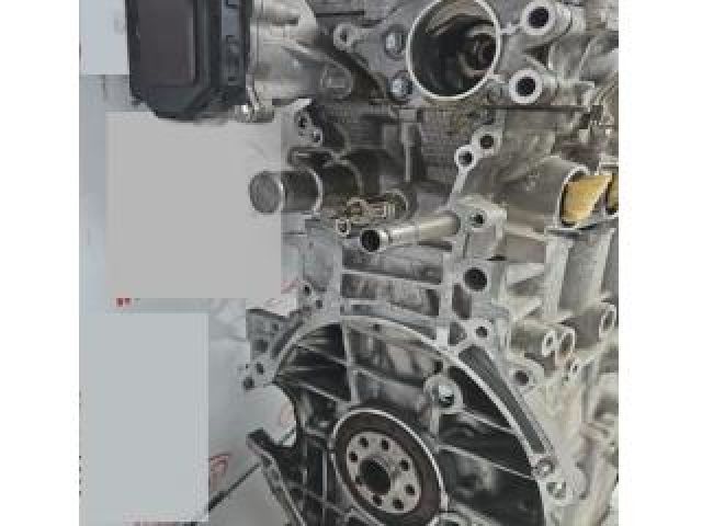 bontott TOYOTA AURIS Motor (Fűzött blokk hengerfejjel)