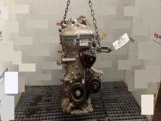 bontott TOYOTA AURIS Motor (Fűzött blokk hengerfejjel)