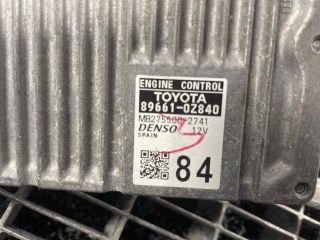 bontott TOYOTA AURIS Motorvezérlő