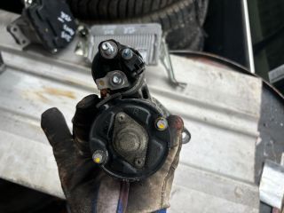 bontott TOYOTA AURIS Önindító