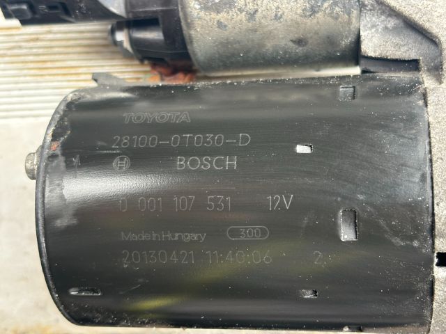 bontott TOYOTA AURIS Önindító