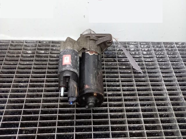 bontott TOYOTA AURIS Önindító